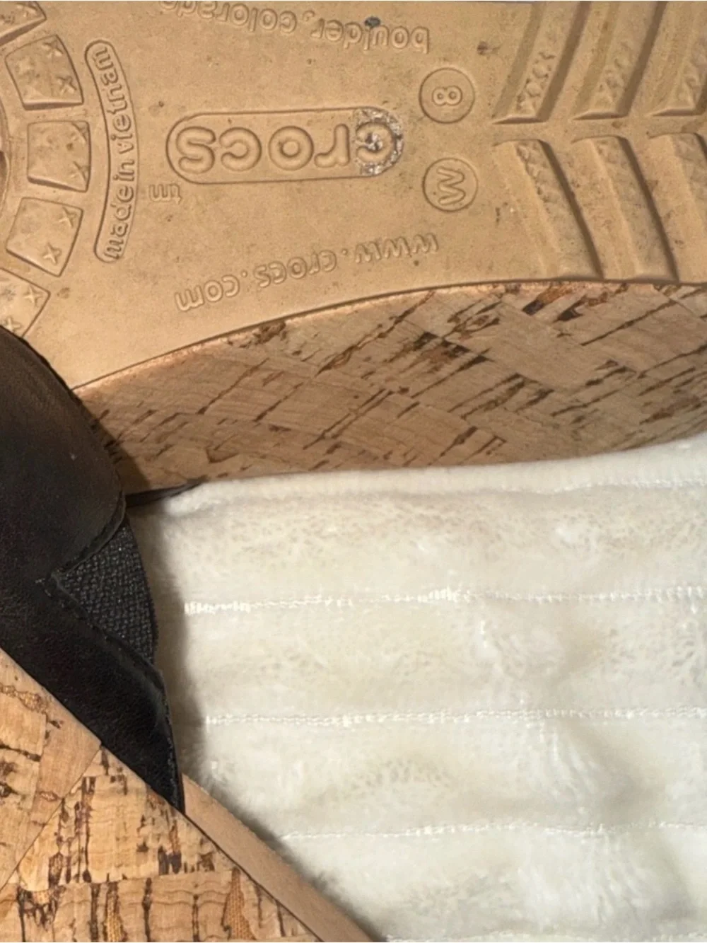 Crocs A-Leigh Leather Mini Wedge Sandals Women’s 8 Black Cork Slingback